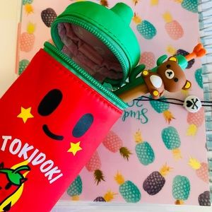 NWT TOKIDOKI Sriracha pouch!